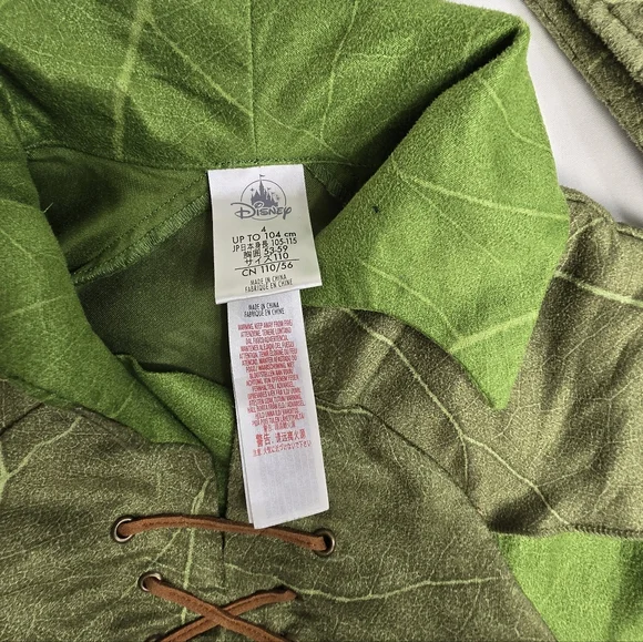 Disney Parks Peter Pan Boys Costume Top Belt & Hat Size 4 - Picture 2 of 3